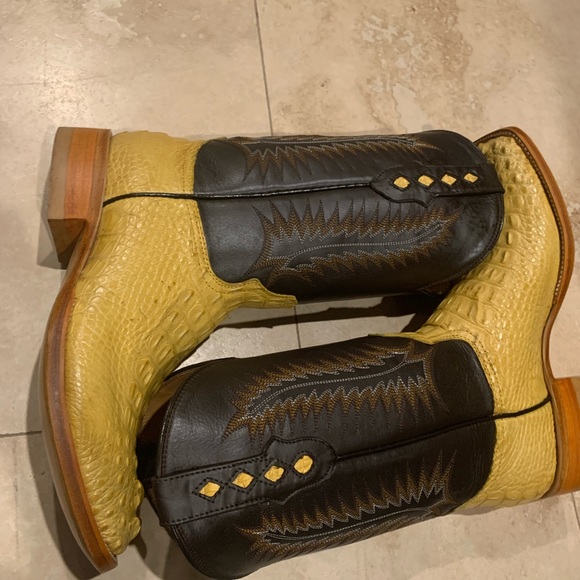 alligator boots size 9